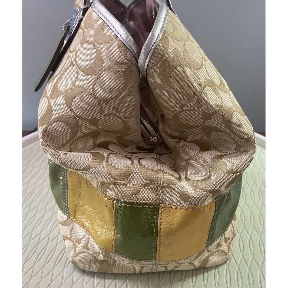 COACH One Women Shoulder Bag Purse-Canvas Beige/olive/yellow/orange Signature C‎ - Picture 5 of 15